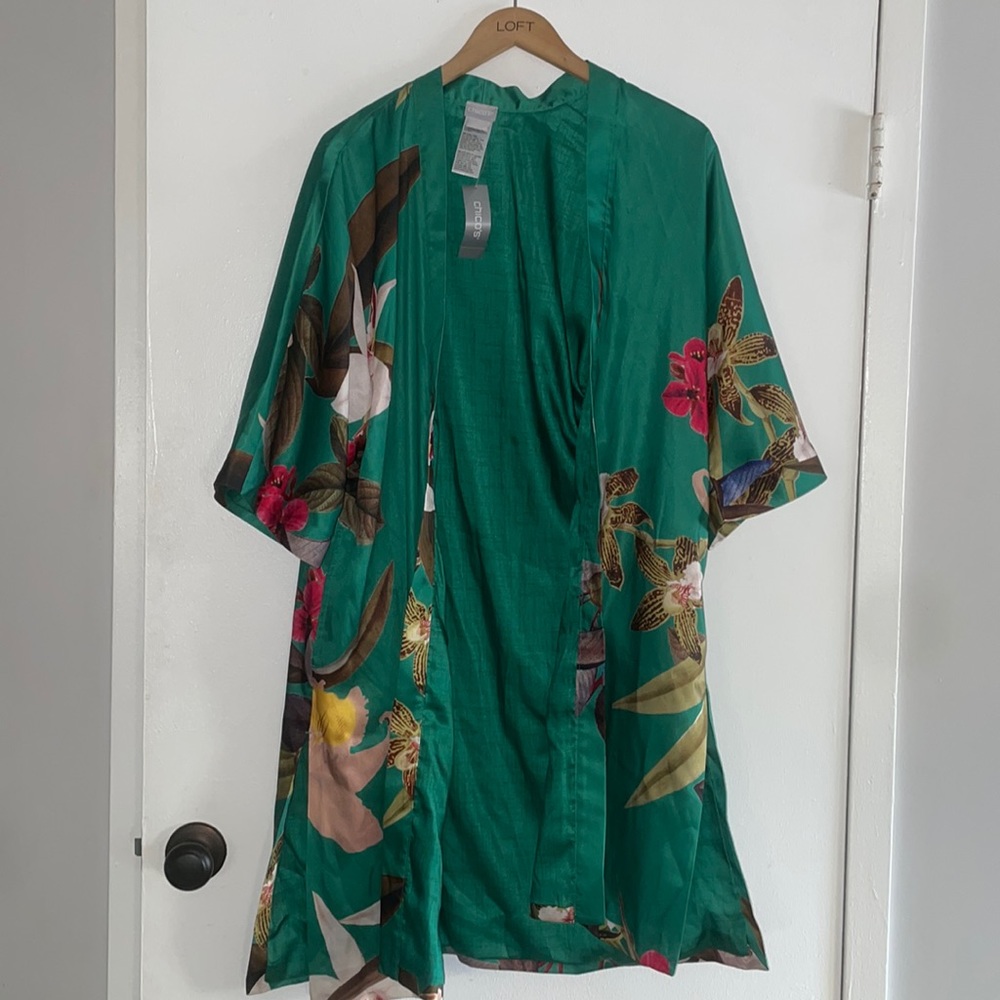 CHICO’S DUSTER